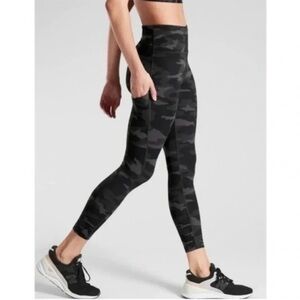 Athleta Dark Ultimate Camouflage High-Waisted Athletic Leggings